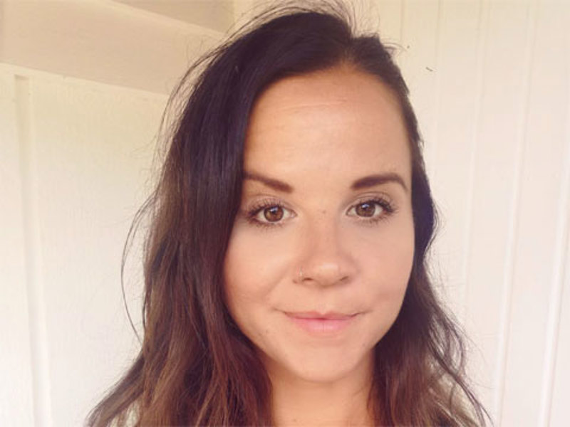 <strong>Melissa Lazarides</strong>